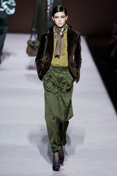Look 22